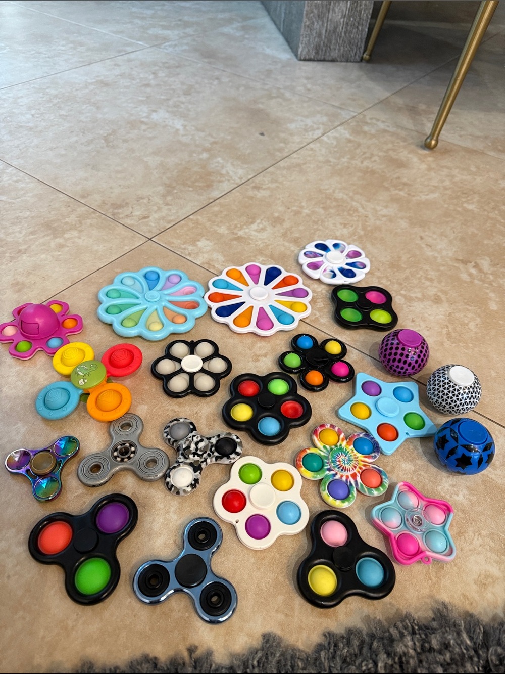 Assorted Kids Fidget Toy Bundle - Multicolor Pop It & Spinners